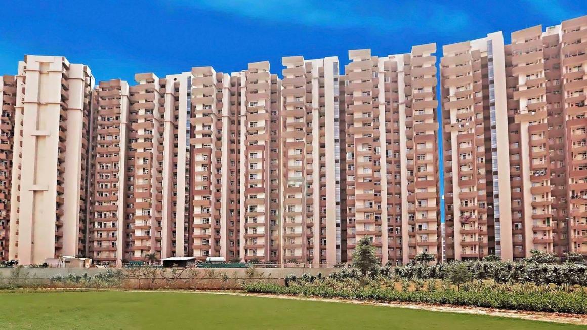 3 bhk Apartment available for sale in Supertech Capetowm Sector-74, Noida