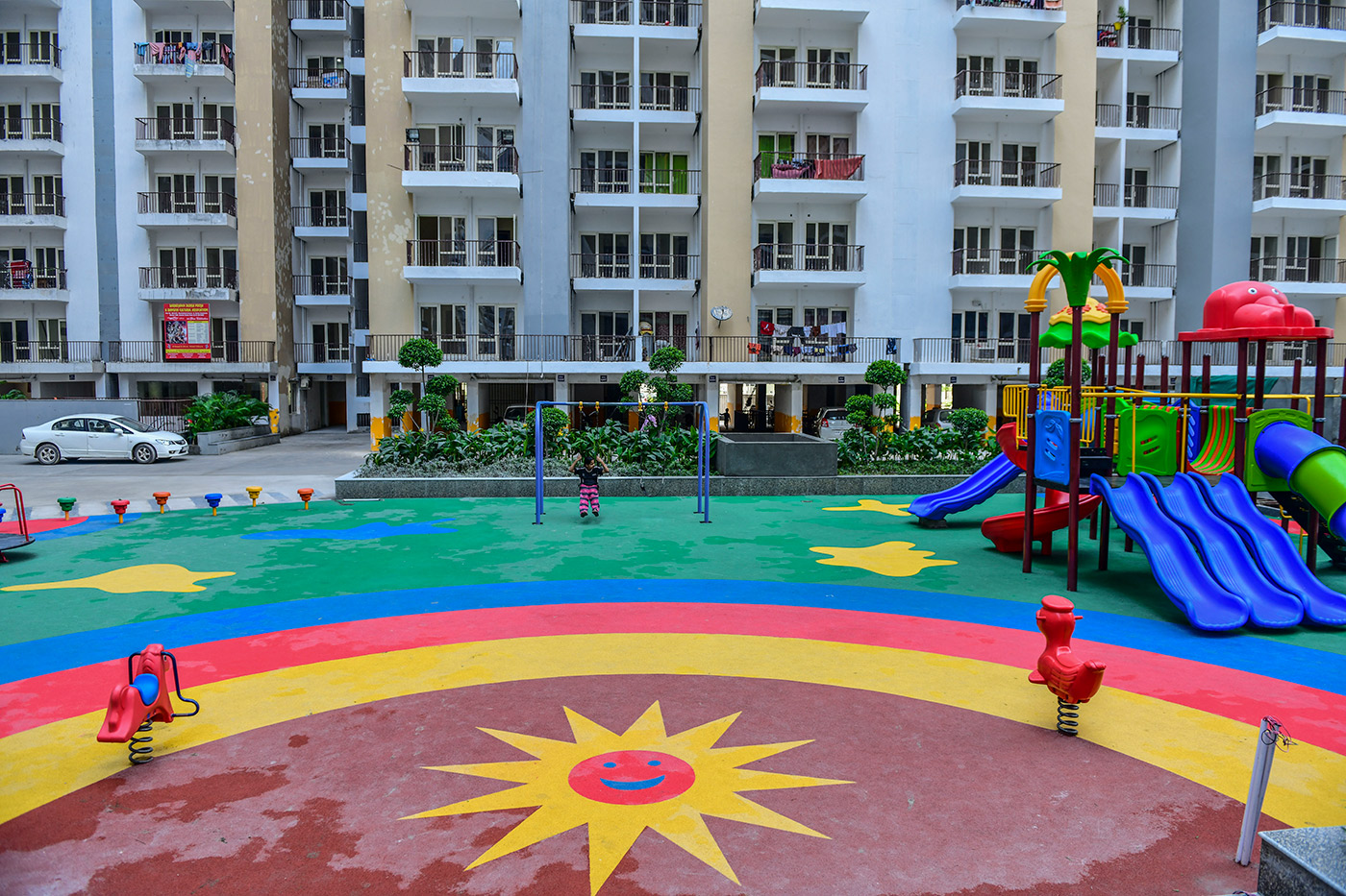 2 bhk + study Apartment available for sale in Panchsheel Green 2 in Sec-16 Noida Extension