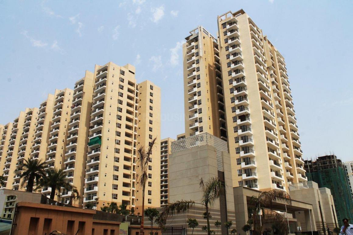 4 Bhk + servant apartment available for sale in Nirala Aspire  in Sector-16 Noida Extension