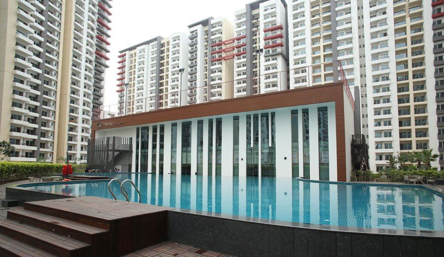 3 bhk + Servant apartment available for sale in Royal Court  n Sector-16 Noida Extension