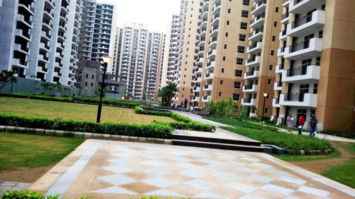 4 Bhk + servant apartment available for sale in Nirala Aspire  in Sector-16 Noida Extension