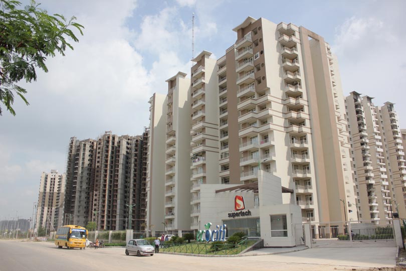 3 bhk Apartment available for sale in Supertech Ecociti Sector-137,