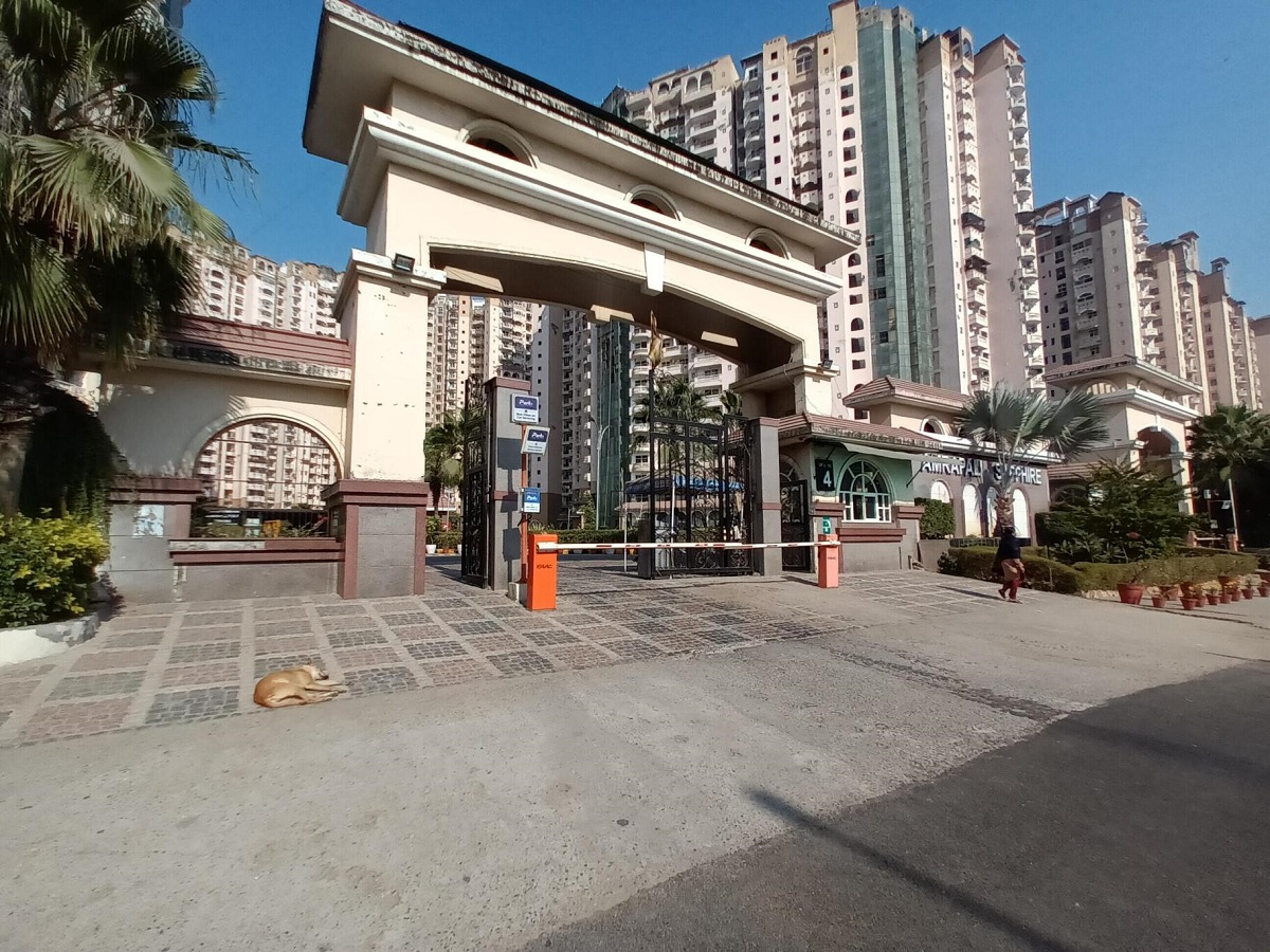 Amrapali Sapphire Apartments, Sector 45 Noida