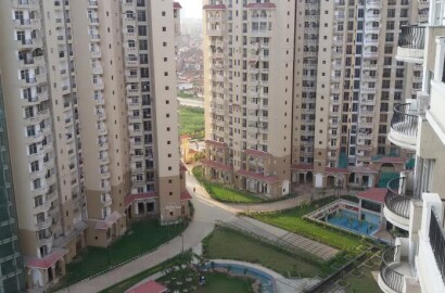 Amrapali Saphire 3 bhk Apartment availaible For Sale in Sector-45 Noida — photo 3